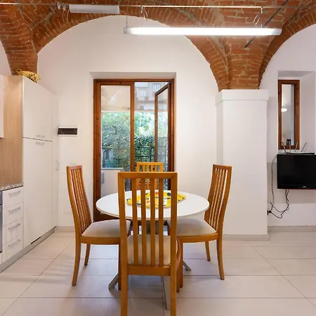 Apartman San Zanobi 33 *